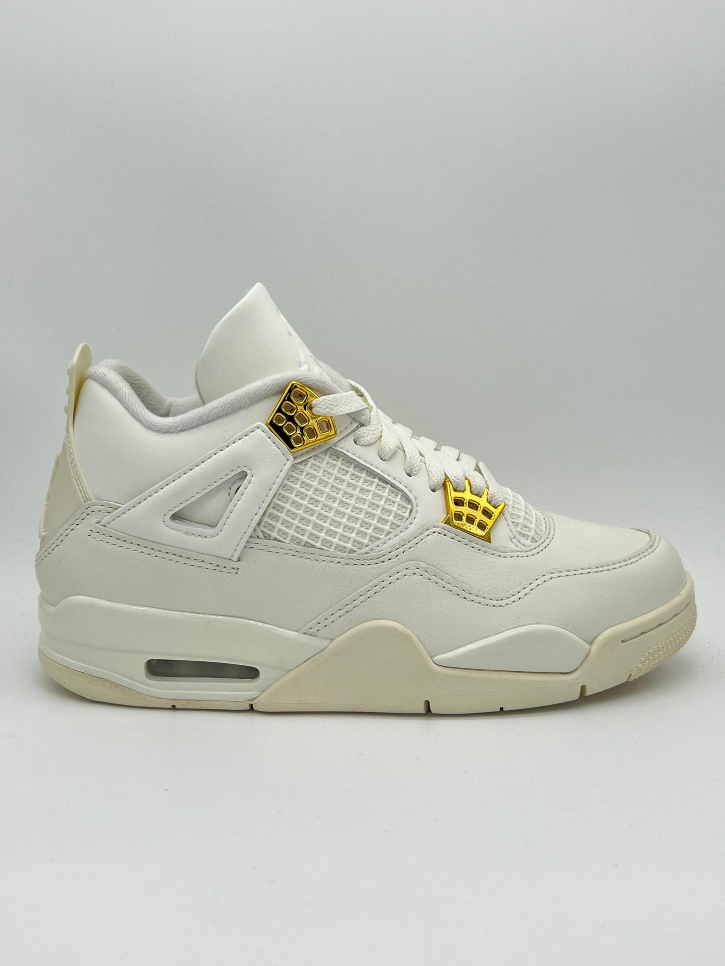 Air Jordan 4 Retro 'Sail Metallic Gold'