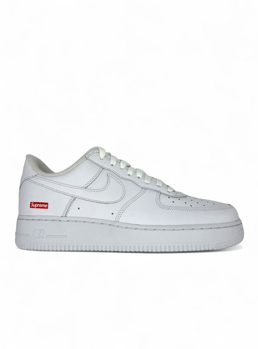 Nike Air Force 1 x Supreme 'White'